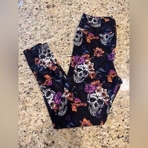 LuLaRoe Black Leggings with Orange & Purple Floral Skull Print